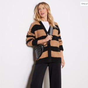 Phillie Cardigan Size S - Sold Out on Evereve!